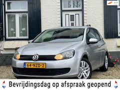 Volkswagen Golf - 1.2 TSI Trendline BlueMotion|Navi|Bluetooth|PDC|Trekhaak|