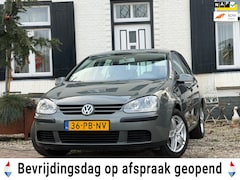 Volkswagen Golf - 1.6 FSI Trendline|77DKM|NAP|5DRS|