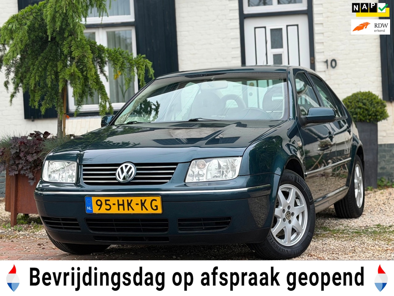 Volkswagen Bora - 1.6-16V Comfortline|124DKM!|Clima|Cruise| - AutoWereld.nl