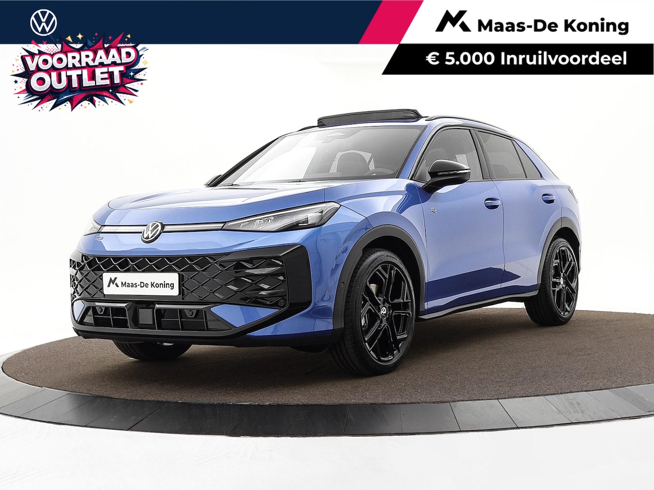 Volkswagen T-Roc - R-Line First Edition 1.5 eTSI 150 PK 7 versn. DSG · Electrische achterklep · Panoramaschui - AutoWereld.nl