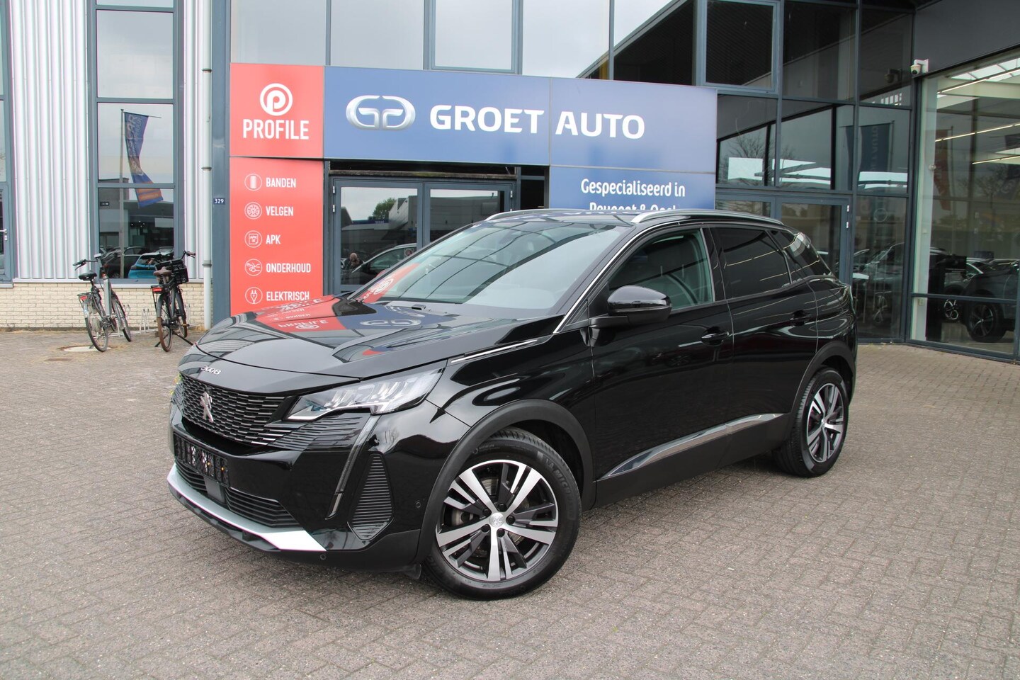 Peugeot 3008 - 1.2 PureTech 130pk Allure Pack Airco Navi Camera Carplay 41.732km Zeer mooi - AutoWereld.nl