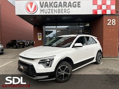Kia Niro - 1.6 GDi Hybrid DynamicPlusLine // DODEHOEK // ADAPT. CRUISE // ELEK. ACHTERKLEP // NAVI+CA