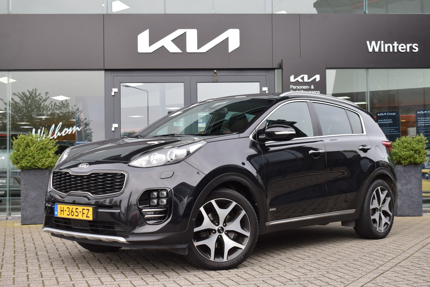 Kia Sportage - 1.6 T-GDI 4WD GT-PlusLine | Automaat | Kantel/ Schuifdak | JBL-Audio | Sensoren Voor + Ach - AutoWereld.nl