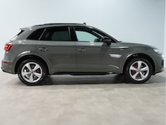 Audi Q5 - 55 TFSI e 367pk PHEV S edition / Panoramadak / Adaptive Cruise / Trekhaak / Wordt Verwacht