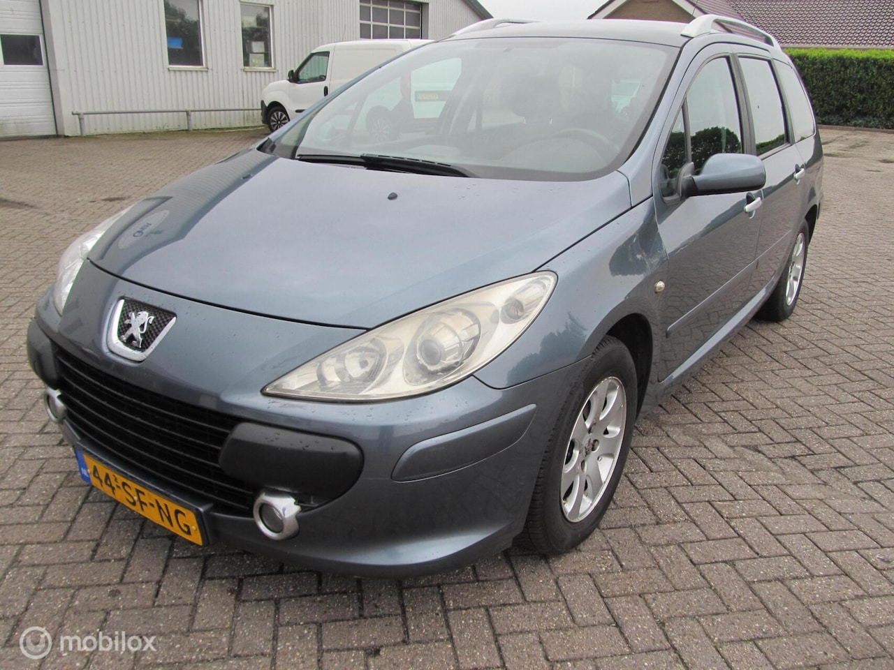 Peugeot 307 SW - 1.6-16V 1.6-16V, 256711 KM ,perfect rijdende auto !! - AutoWereld.nl