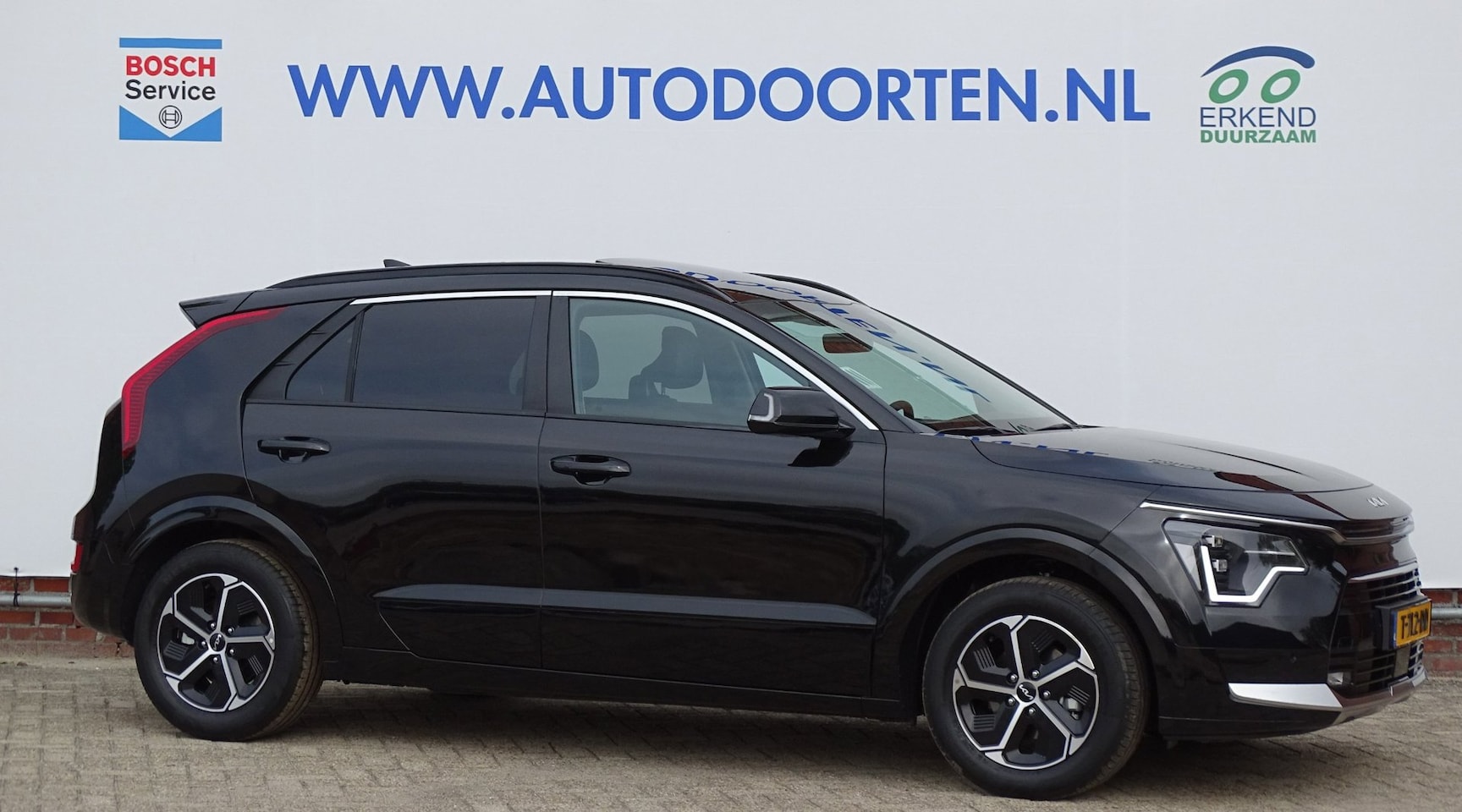 Kia Niro - 1.6 GDi Hybrid DynamicPlusLine|Leder|Schuifdak|Camera|Adaptive - AutoWereld.nl