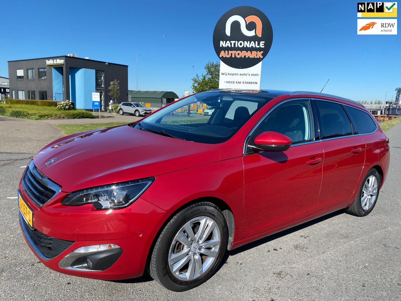 Peugeot 308 SW - 1.2 PureTech Blue Lease Premium | 2015 | APK - AutoWereld.nl