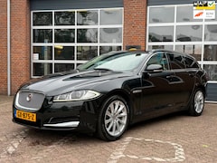 Jaguar XF Sportbrake - 2.2D, leder, navi, camera, afn trekhaak, Clima, NL auto
