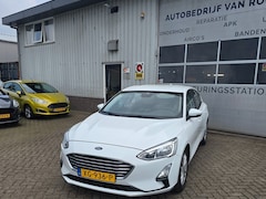 Ford Focus - FOCUS 1.0 92KW Titanium Automaat * BTW AUTO