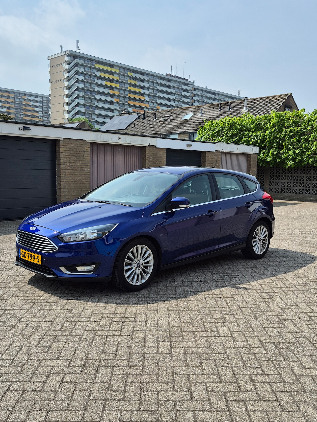 Ford Focus - 1.0 First Edition Cruise Control, Elek. ramen, Bluetooth, Airco - AutoWereld.nl