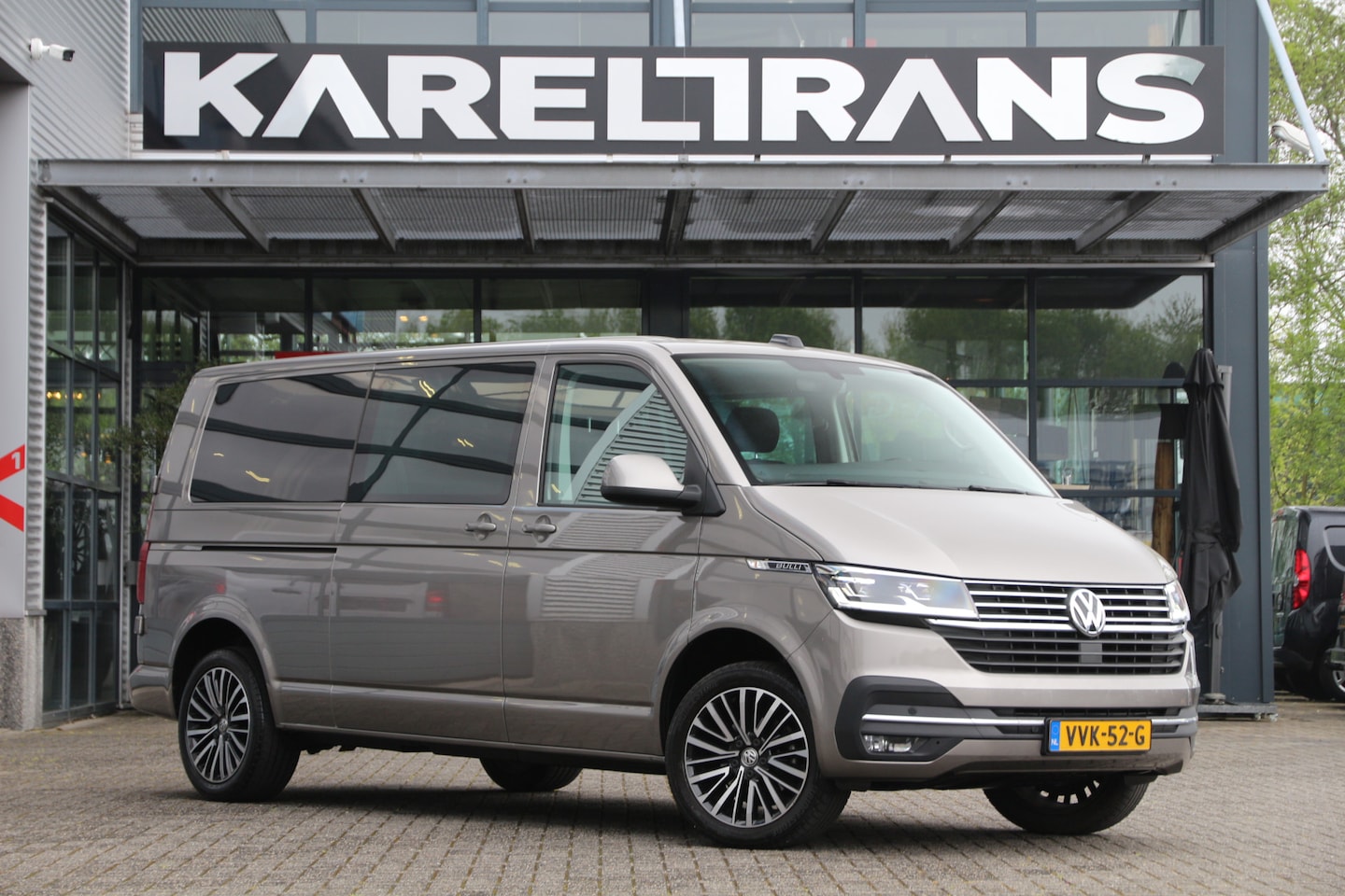 Volkswagen Transporter - 2.0 TDI 150 | Aut. | DC | L2H1 | Navi | Camera | Airco.. - AutoWereld.nl