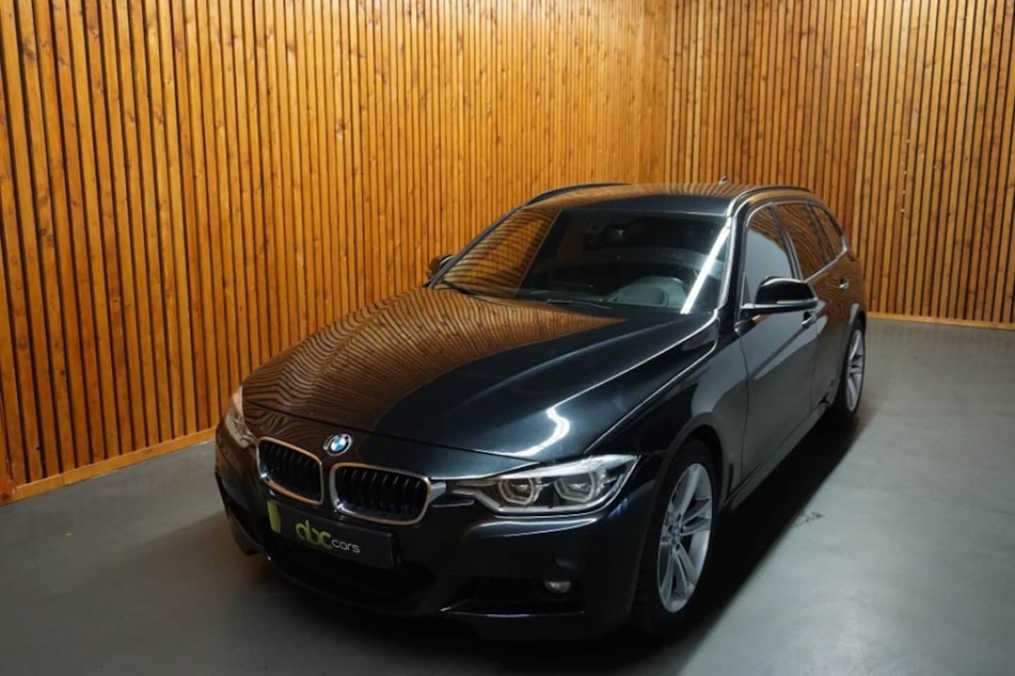 BMW 3-serie Touring - 335D Xdrive TOURING M-SPORT AUTOMAAT Clima - AutoWereld.nl