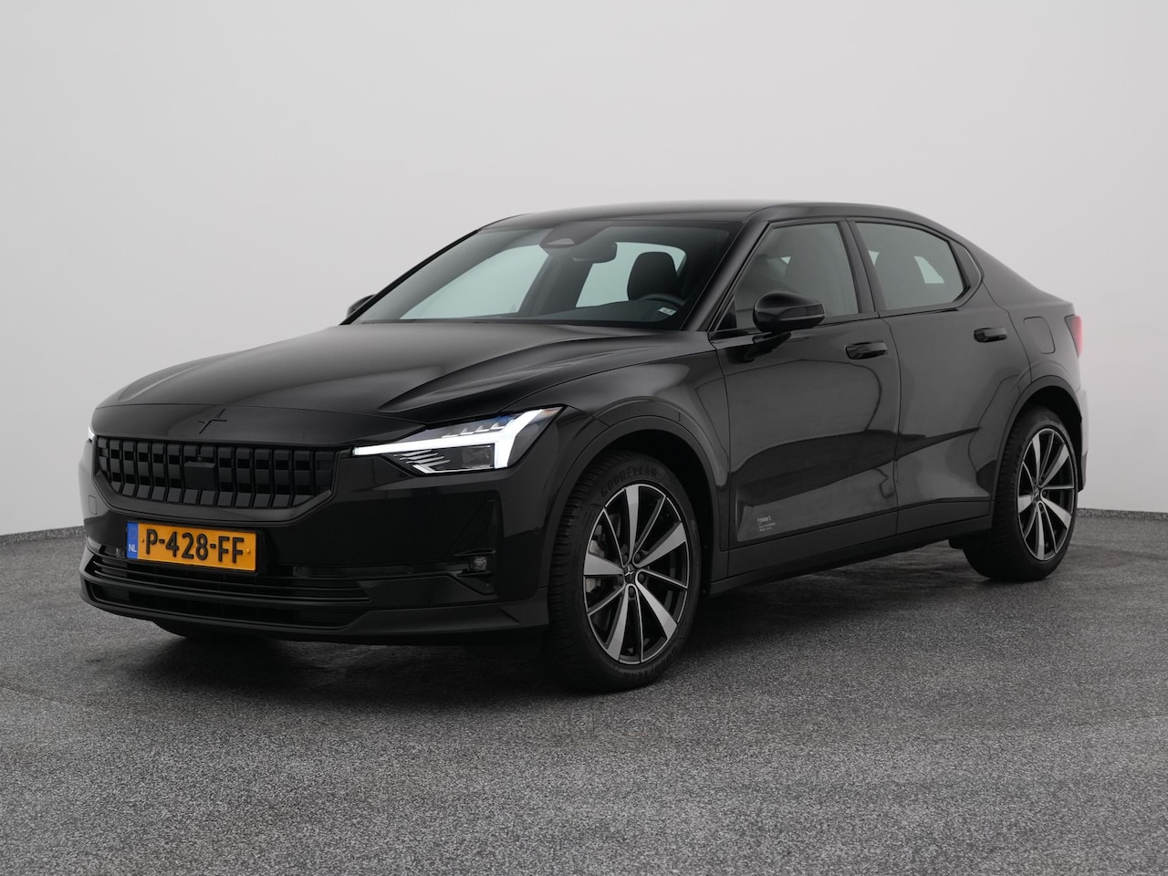Polestar 2 - Standard Range Single Motor 63kWh | 360° | KEYLESS | STOELVERWARMING - AutoWereld.nl