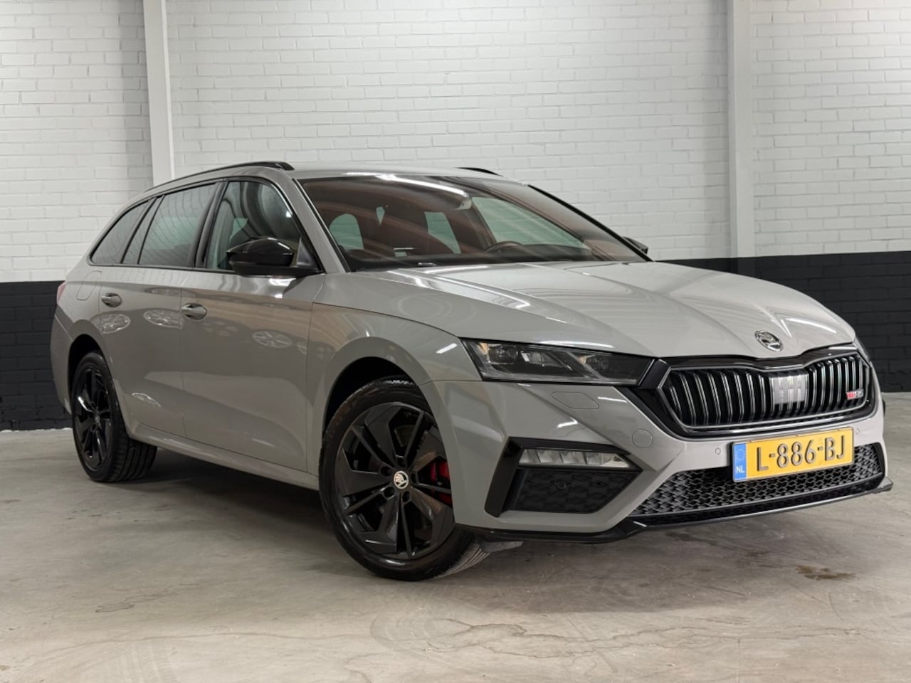 Skoda Octavia Combi - 1.4 TSI RS iV Bns 1e Eig! Keyless, Virt. Cockpit, Elktr klep, Ca - AutoWereld.nl