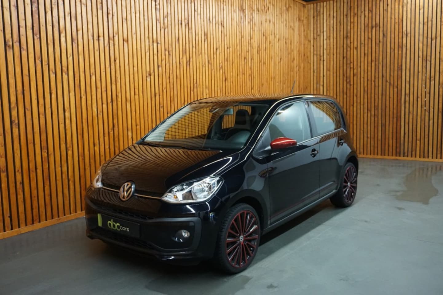Volkswagen Up! - 1.0 BMT high up! 1.0 BMT HIGH UP! - AutoWereld.nl
