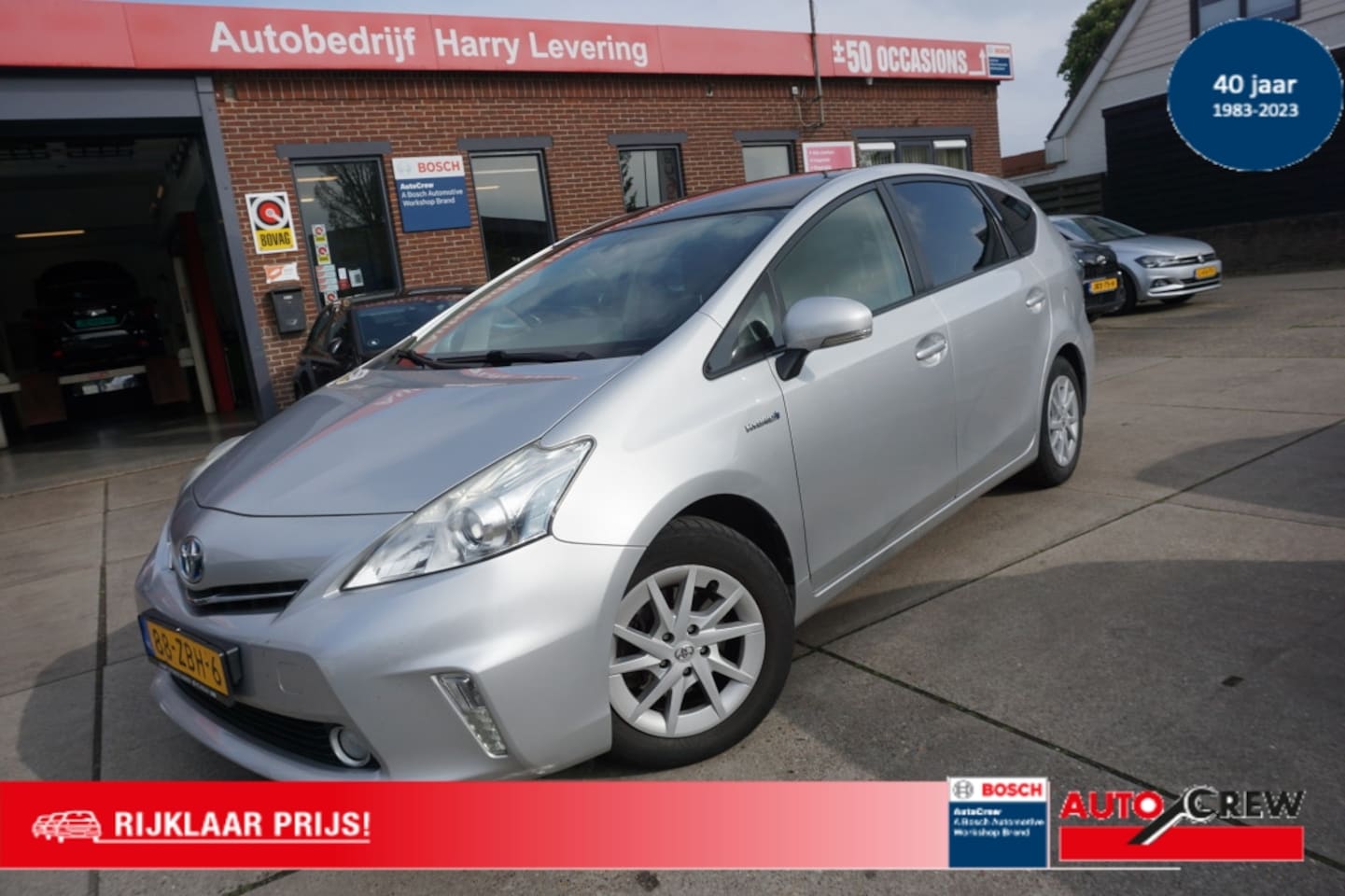 Toyota Prius Wagon - 1.8 Full Hybrid 136PK CVT Aspiration Panoramadak 7 Persoons Navigatie - AutoWereld.nl