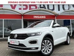 Volkswagen T-Roc Cabrio - CABRIO 1.5 TSI ACT. 150PK AUT. R-LINE LEER LED NAVI CAMERA CARPLAY AIRCO LMV PDC