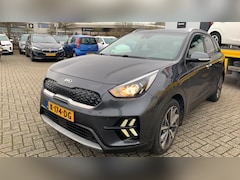 Kia Niro - 1.6 GDi Hybrid DynamicPlusLine | 18" velgen | Stoel- en stuur verwarming |