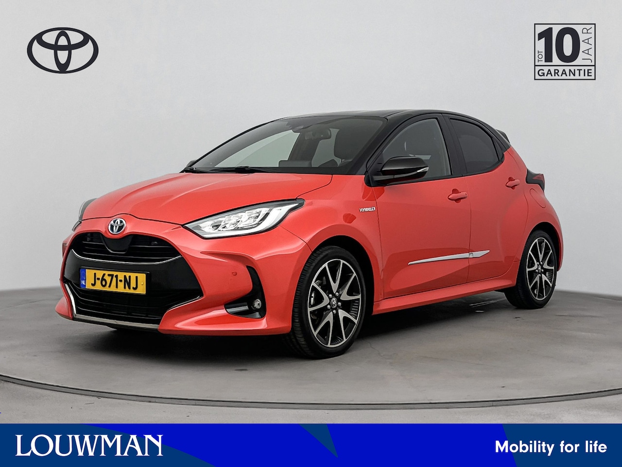 Toyota Yaris - 1.5 Hybrid Launch Edition | Navigatie | JBL | Head-up Display | Half lederen bekleding | T - AutoWereld.nl