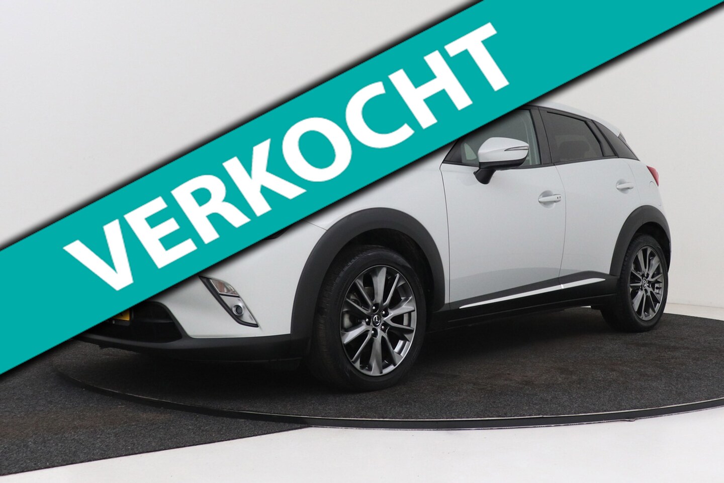 Mazda CX-3 - 2.0 SkyActiv-G 120 GT-Luxury | Trekhaak | Camera | Stoelverwarming | Keyless | Navigatie | - AutoWereld.nl