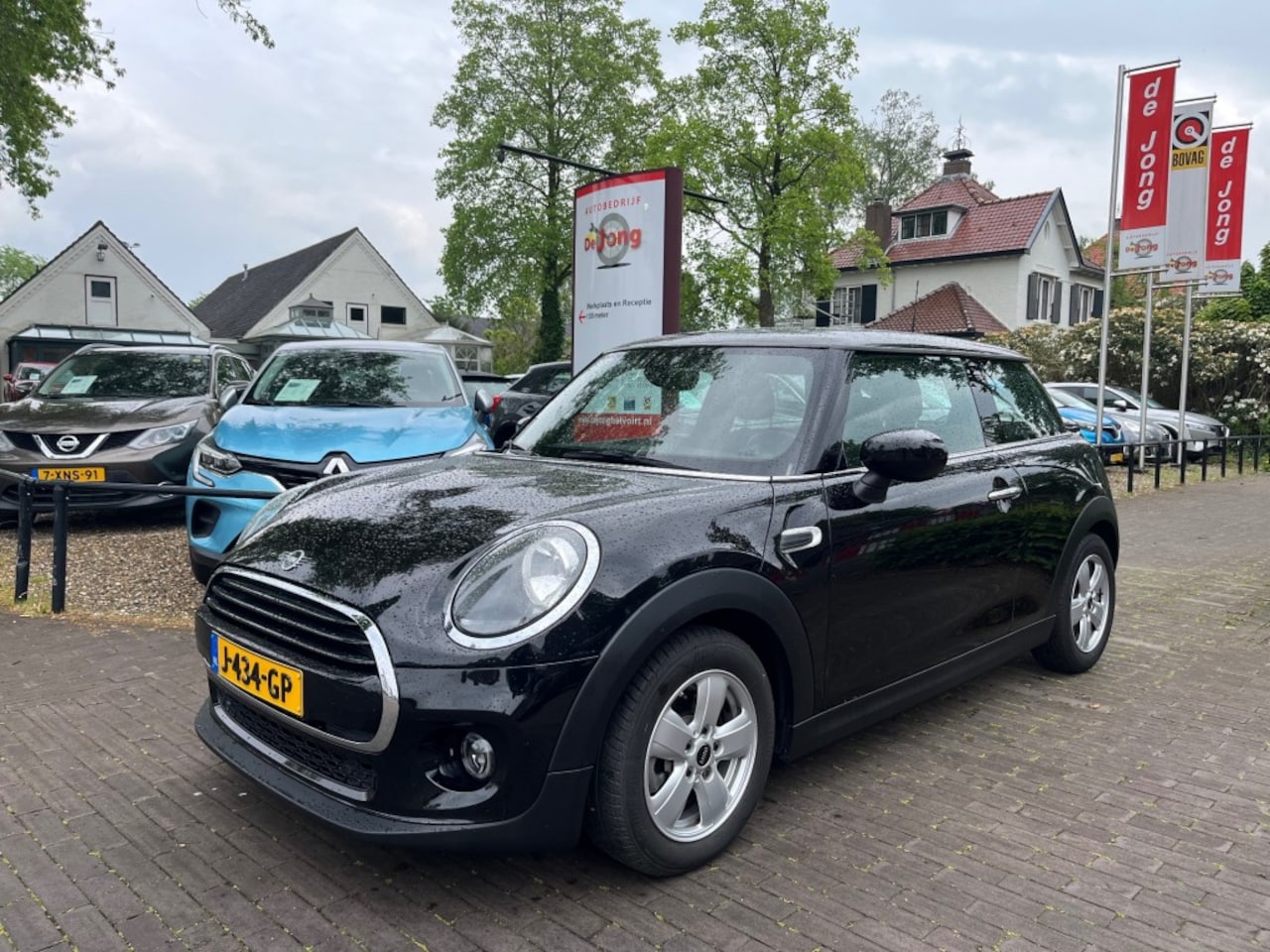 MINI Cooper - 1.5 COOPER PEPPER 136PK / CARPLAY / CRUISE CTR. / PDC / 15'' LM-VELGEN / NAVI / ELEK. RAME - AutoWereld.nl