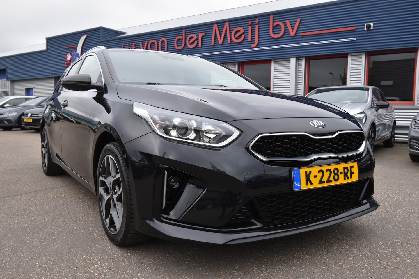 Kia Cee'd Sportswagon - Ceed 1.0 T-GDi GT-Line Edition , TREKHAAK , A UITRIJ CAM , CLIMATR , NAVI , CR CR CONTR , - AutoWereld.nl