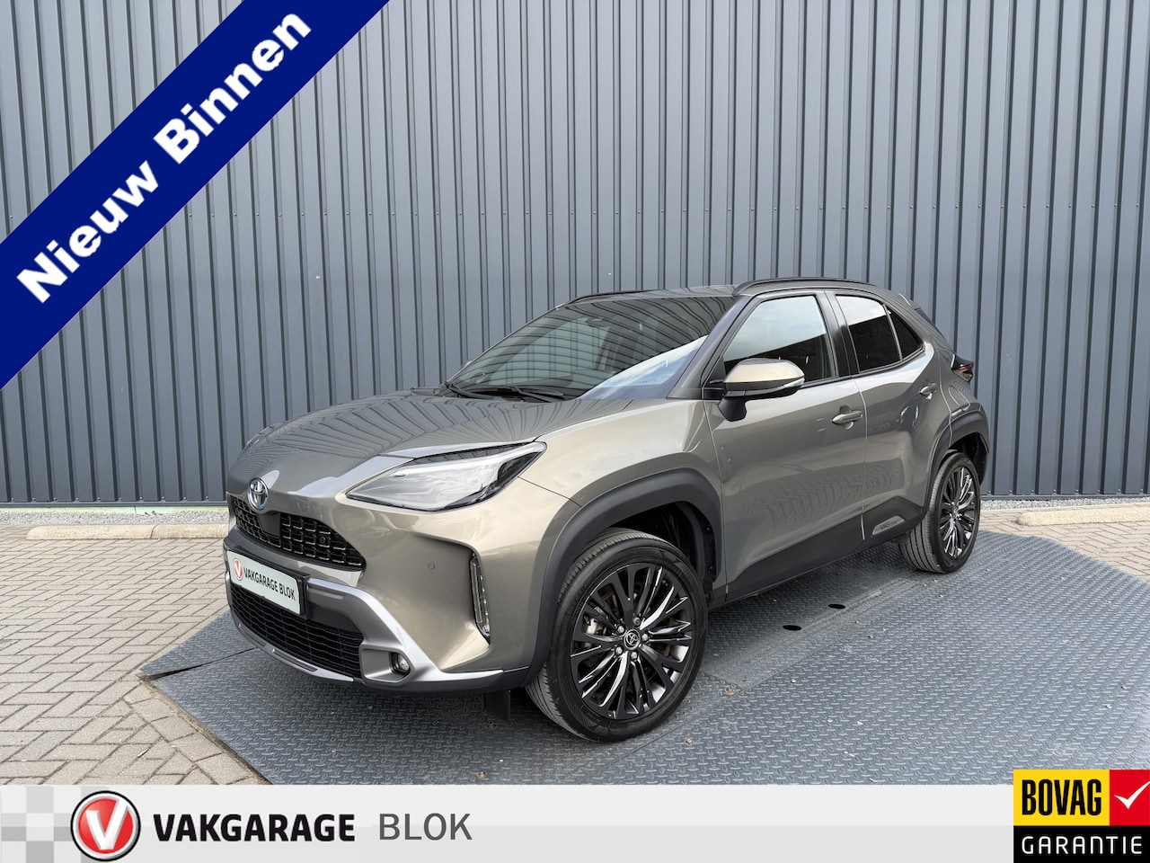 Toyota Yaris Cross - 1.5 Hybrid Adventure | Oxide Brons | JBL | Head-up | BSM | Rijklaar!!! - AutoWereld.nl