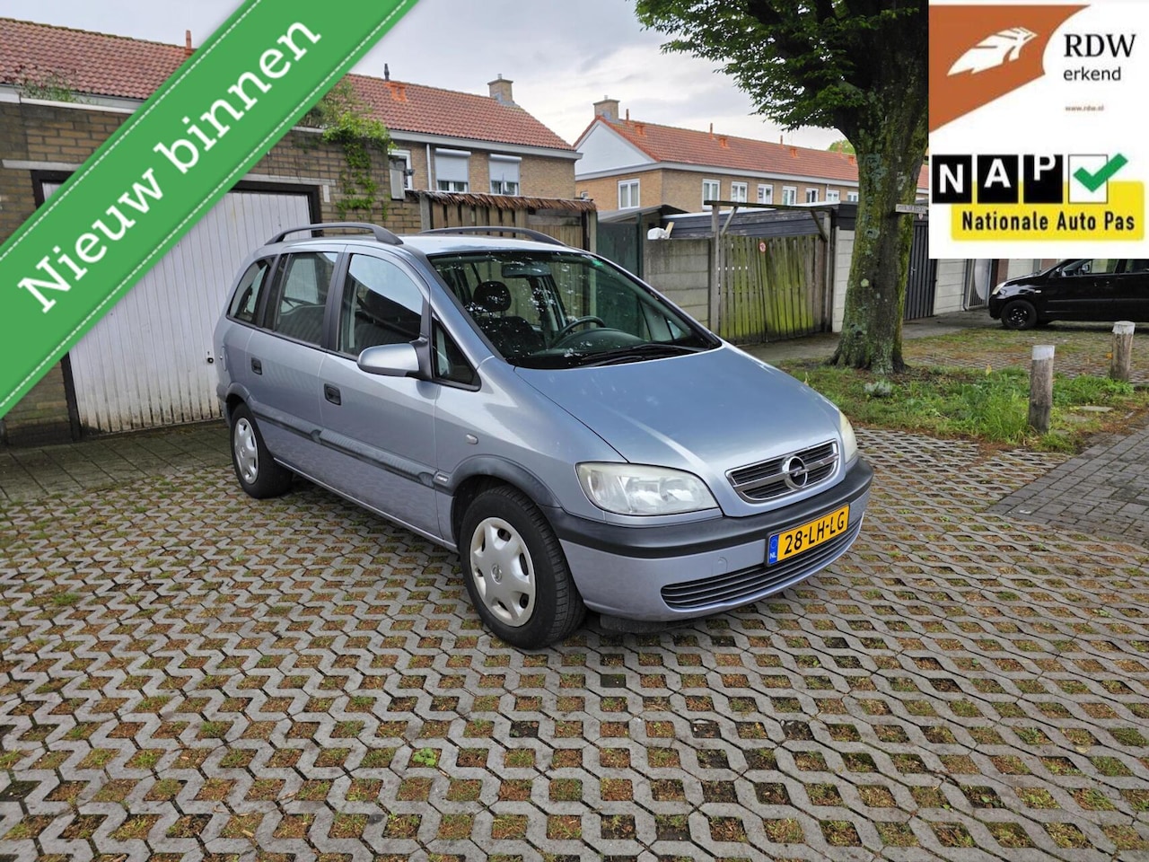 Opel Zafira - 2.2-16V Comfort Airco/Trekhaak/CV/APK 05-2027 - AutoWereld.nl