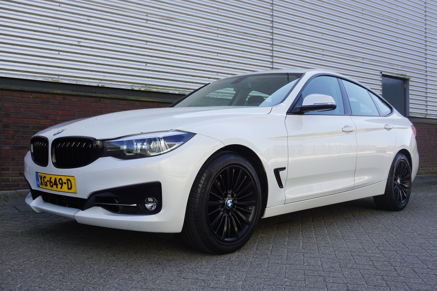 BMW 3-serie Gran Turismo - 320i Sport Line GT/Sportstoelen/2e Eigenaar/ - AutoWereld.nl