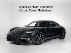 Porsche Taycan - Black Edition