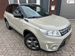 Suzuki Vitara - 1.6 Exclusive / Navi / Camera / PDC /