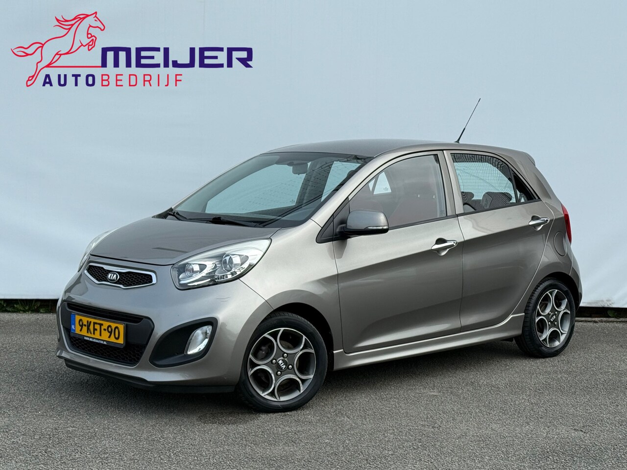 Kia Picanto - 1.0 CVVT ISG Design Edition LED | Sportvelgen | LEER | Parkeersensoren | 5 Deurs | Airco | - AutoWereld.nl