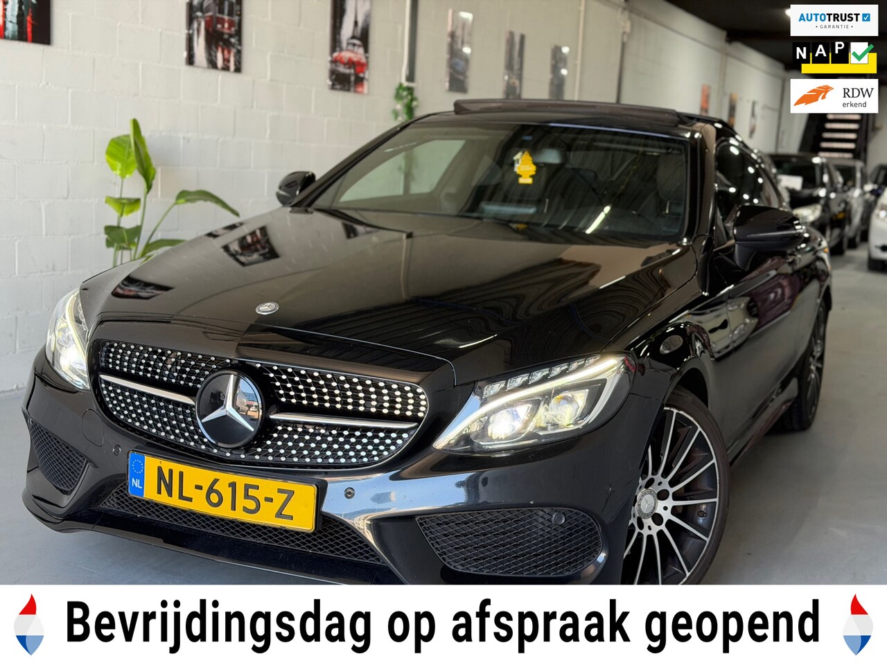 Mercedes-Benz C-klasse Coupé - 180 Ambition/AMG pakket/automaat/nap/3e EIG/dealeronderhouden/1jaar apk/navi/pano/volle op - AutoWereld.nl