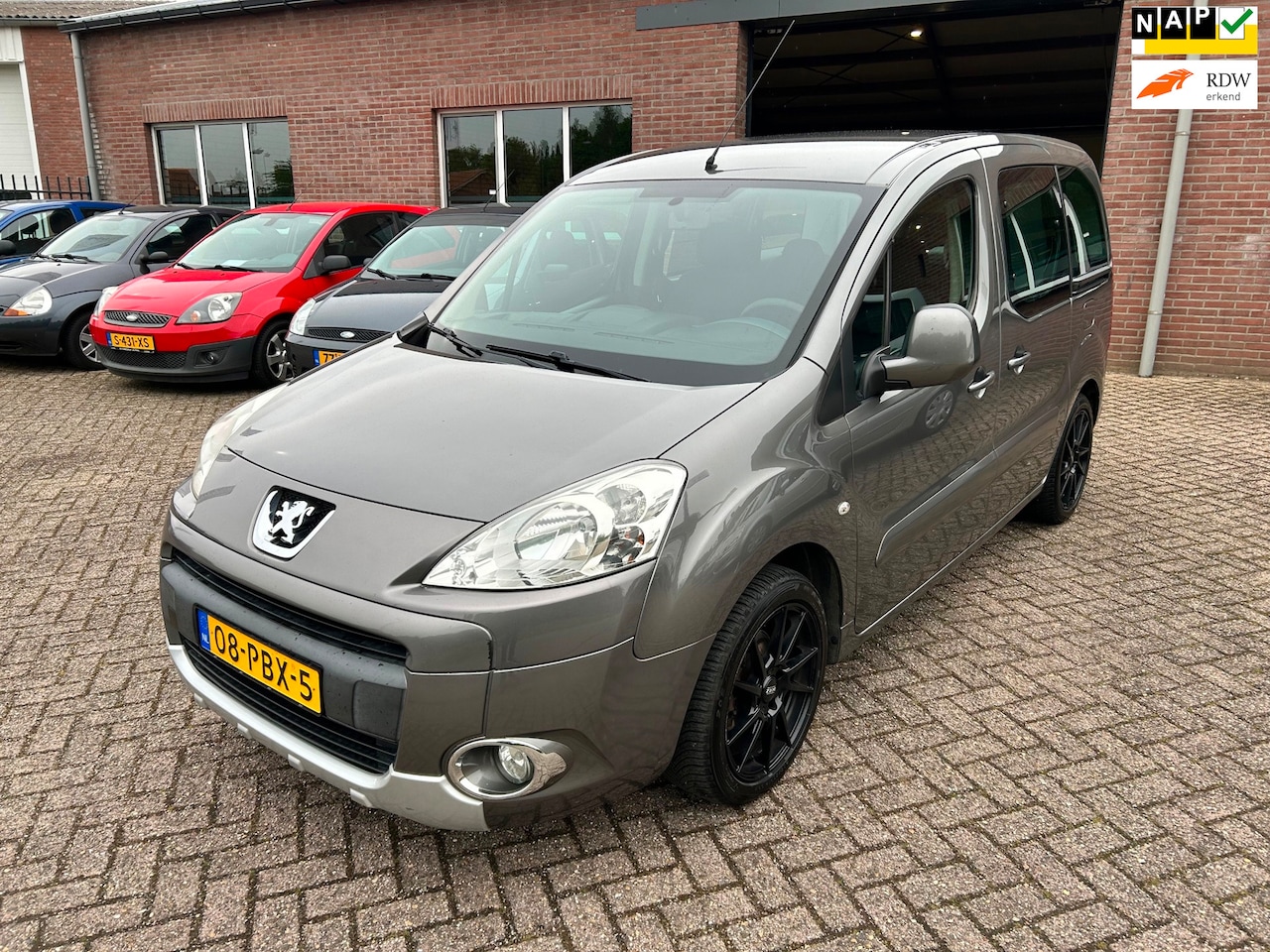 Peugeot Partner Tepee - 1.6 VTi XT Style//personen auto//APK - AutoWereld.nl