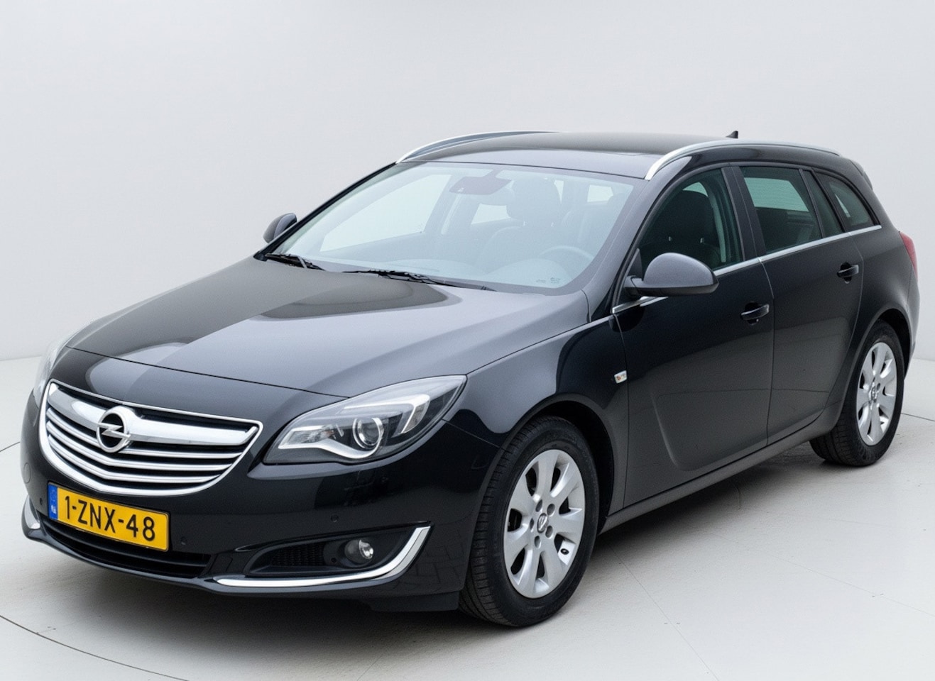 Opel Insignia Sports Tourer - 1.4 T Business+ NIEUWSTAAT LEER NAVI CRUISE XENON PDC CLIMA TREKHAAK - AutoWereld.nl