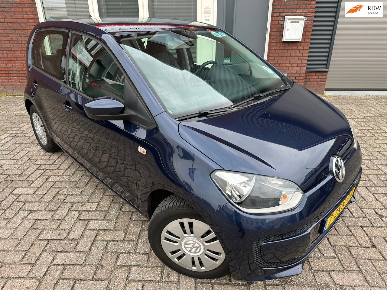 Volkswagen Up! - 1.0 move up! BlueMotion / Airco / 5DRS / NAP - AutoWereld.nl