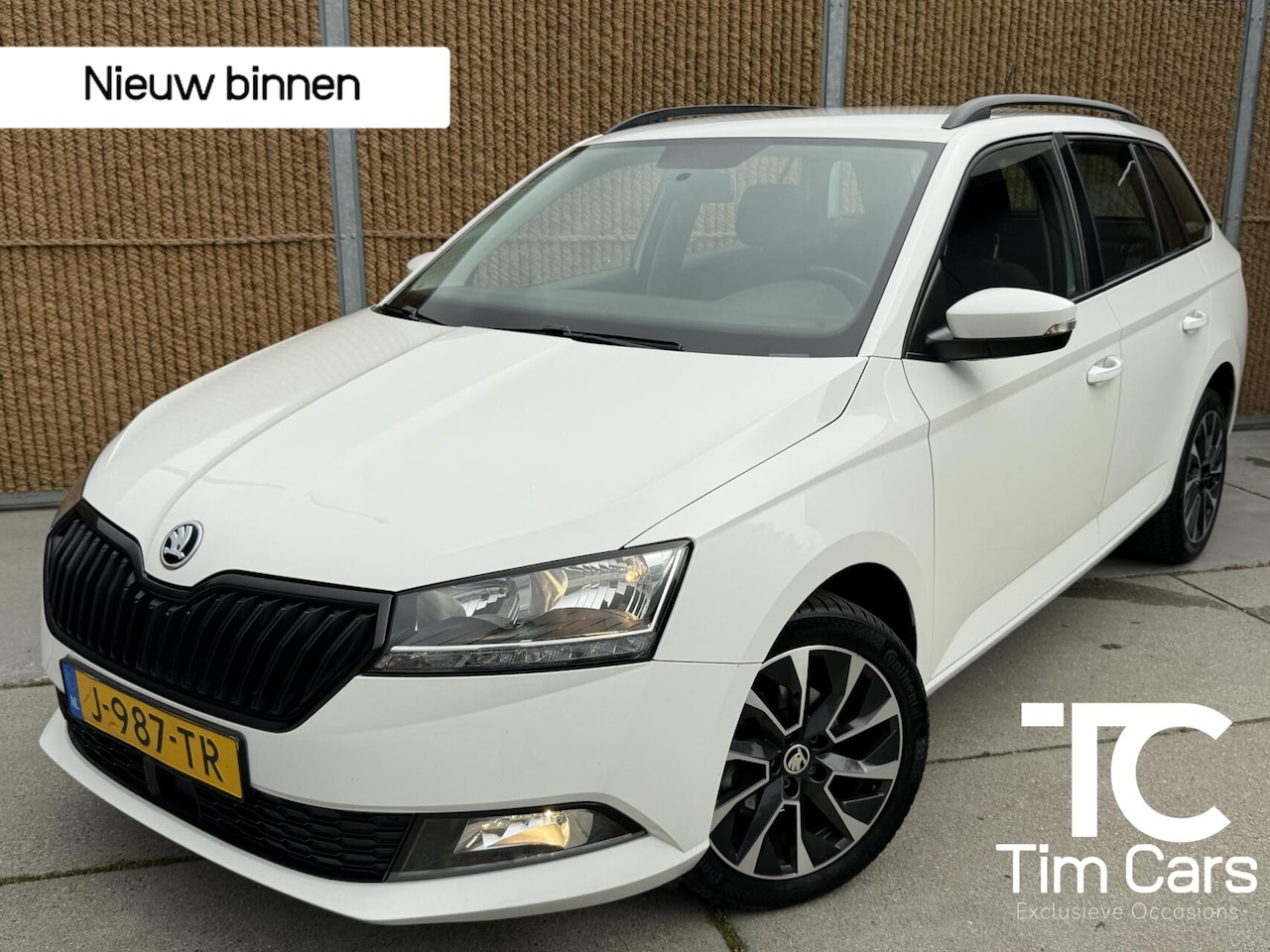 Skoda Fabia Combi - 1.0 TSI Business Edition Trekhaak | Navigatiesysteem | Airconditioning | Multifunctioneel - AutoWereld.nl