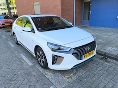 Hyundai IONIQ - 1.6 GDi Premium