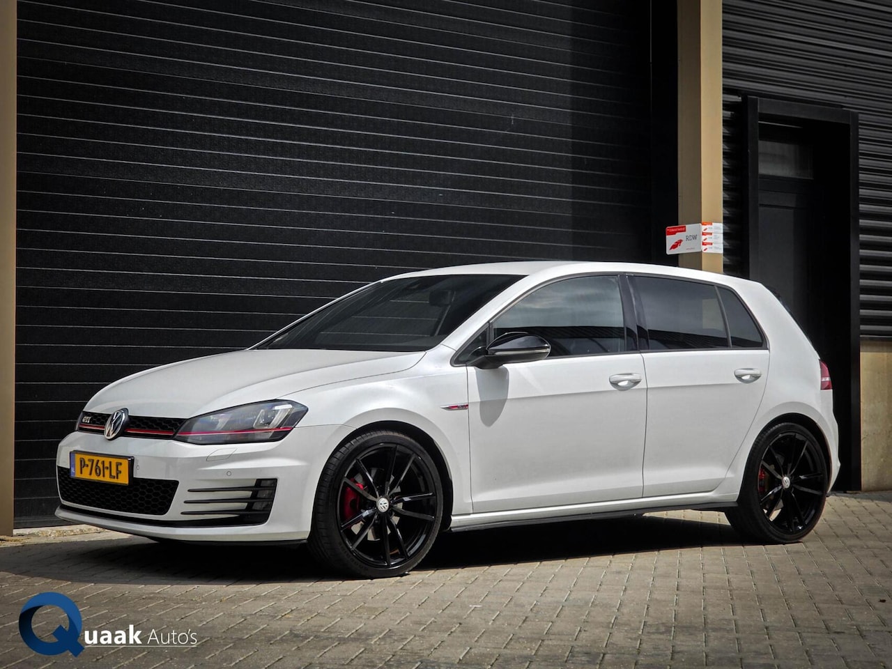Volkswagen Golf - GTI 2.0 TSI 220PK | LED | CAMERA | PRETORIA | STOELVERW. - AutoWereld.nl