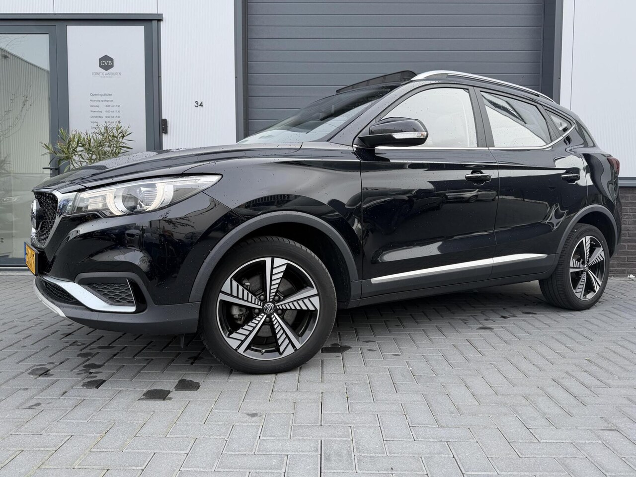 MG ZS - Luxury 45 kWh SOH89%|BLIS|PANO - AutoWereld.nl