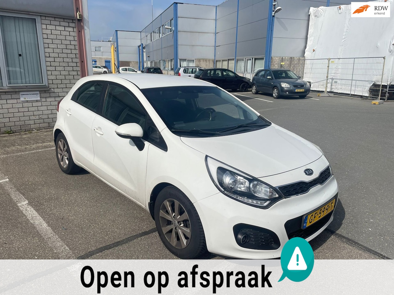 Kia Rio - 1.2 CVVT Super Pack 5drs CRUISE CONTROL CLIMA PDC - AutoWereld.nl
