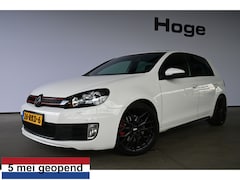 Volkswagen Golf - 2.0 GTI 211PK Automaat Clima Navigatie Cruise Control Trekhaak Rijklaarprijs Inruil Mogeli