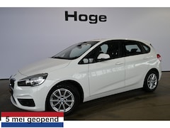 BMW 2-serie Active Tourer - 218i Airco Trekhaak LED Lichtmetaal Rijklaarprijs Inruil Mogelijk