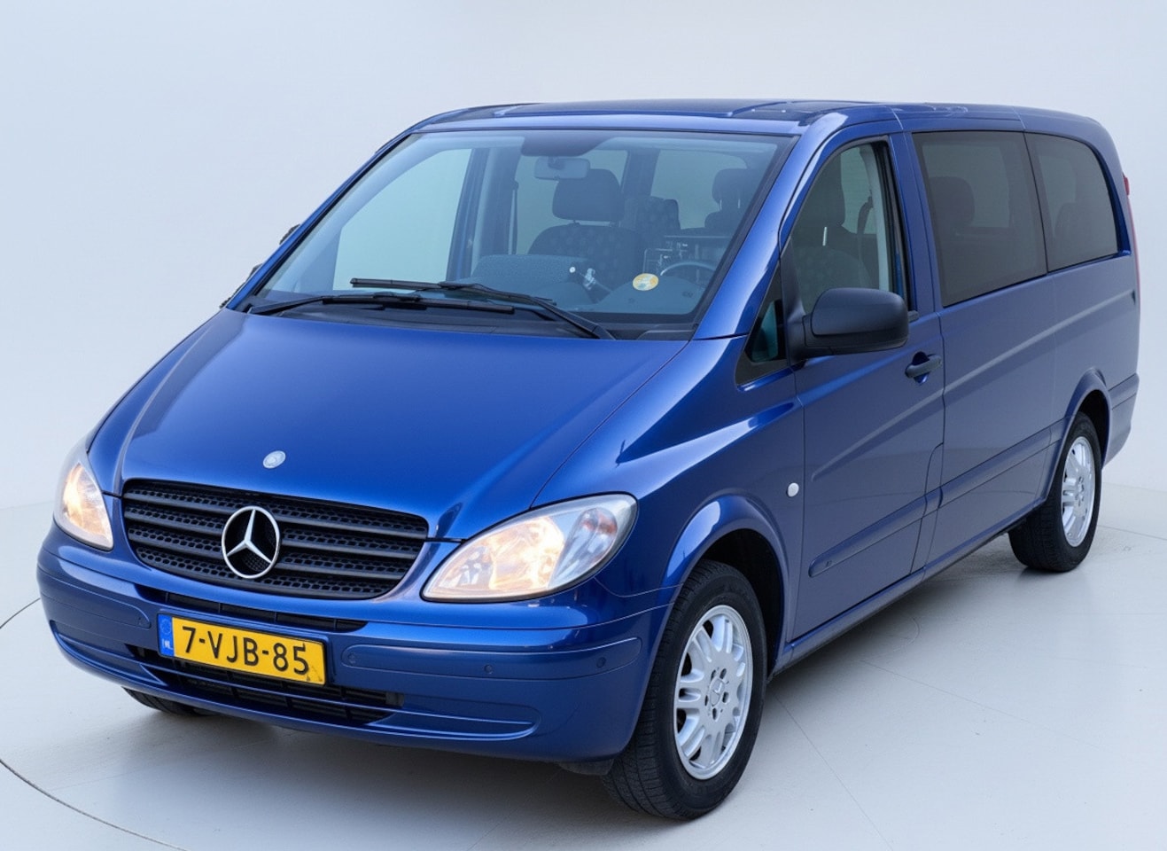 Mercedes-Benz Vito - 111 CDI 320 Lang luxe ROLSTOELBUS WELZORG AANGEPAST - AutoWereld.nl