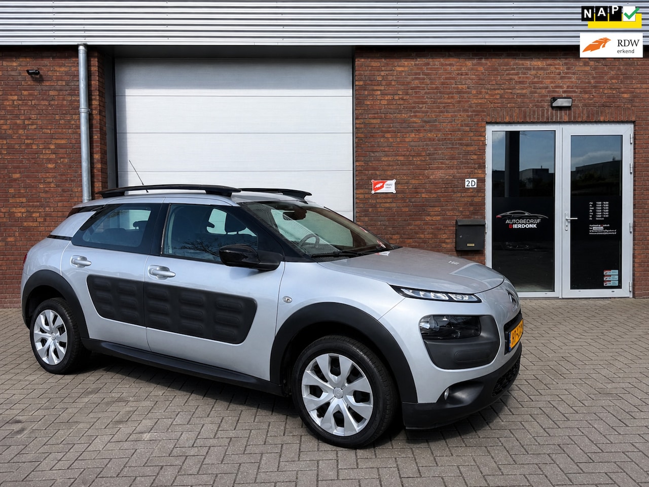 Citroën C4 Cactus - 1.2 PureTech Feel|NIEUWE APK|AIRCO|NAVI - AutoWereld.nl