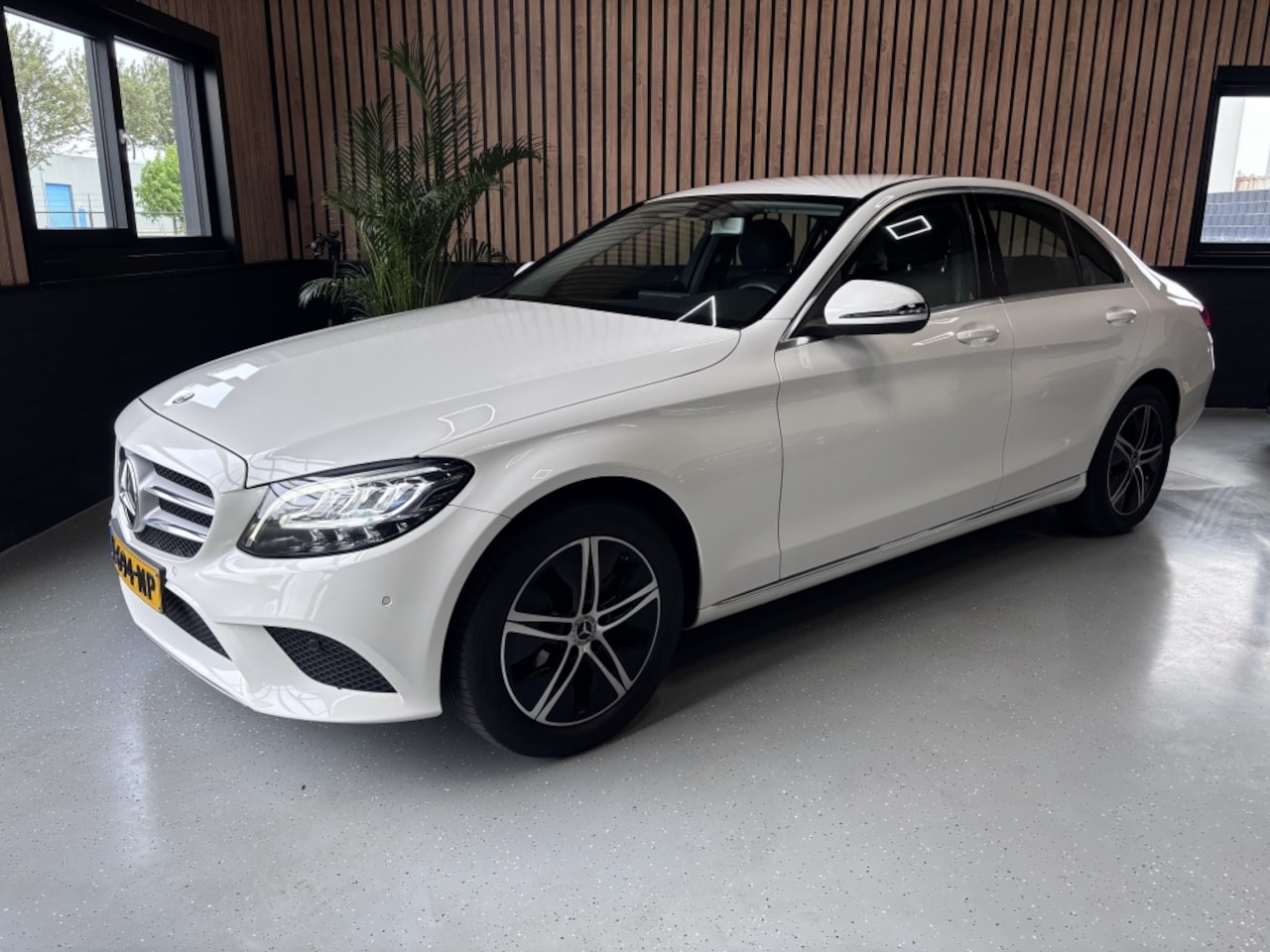Mercedes-Benz C-klasse - 160 AUTOMAAT/DEALER ONDERHOUDEN - AutoWereld.nl