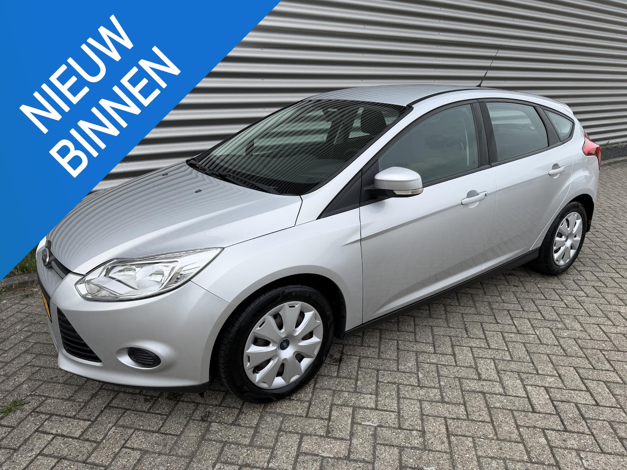 Ford Focus - 1.6 TI-VCT Ambiente 1e Eigenaar - AutoWereld.nl