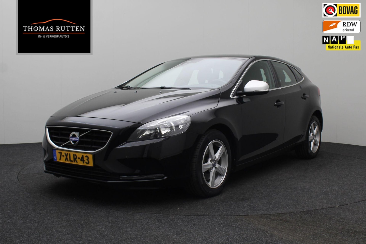 Volvo V40 - 1.6 T2 Momentum 2014 | 1e Eigenaar | Trekhaak Afneembaar | Navigatie | Cruise Control | El - AutoWereld.nl