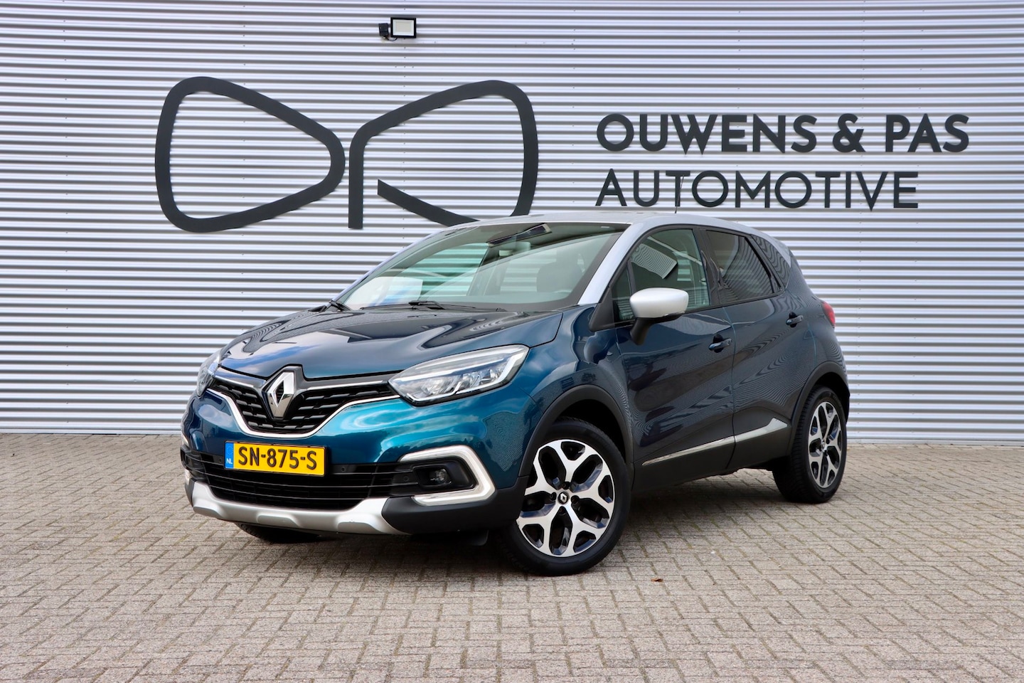 Renault Captur - 0.9 TCe Intens | NAVIGATIE | CARPLAY | AIRCO | CRUISE - AutoWereld.nl