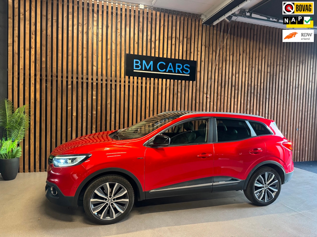Renault Kadjar - 1.2 TCe Bose AUTOMAAT,PANO,CAMERA - AutoWereld.nl
